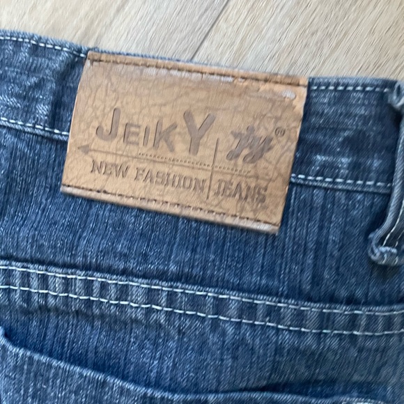 Blue washed denim jorts - Picture 3 of 4